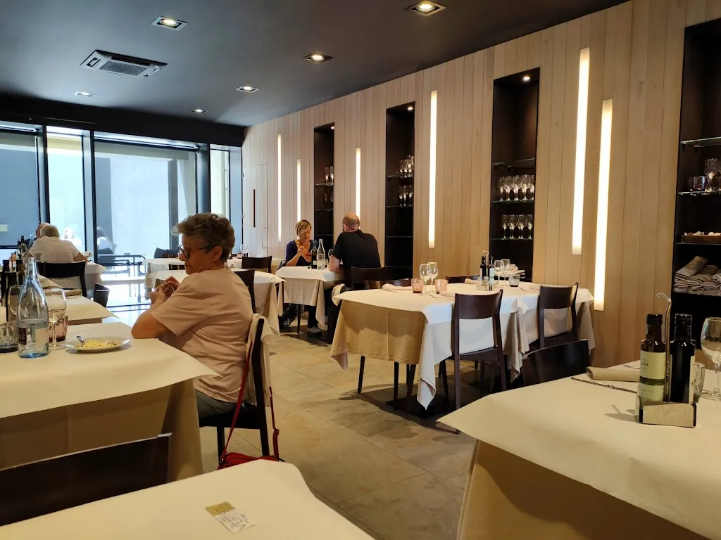 Vertisol ristorante a Castellfollit de la Roca