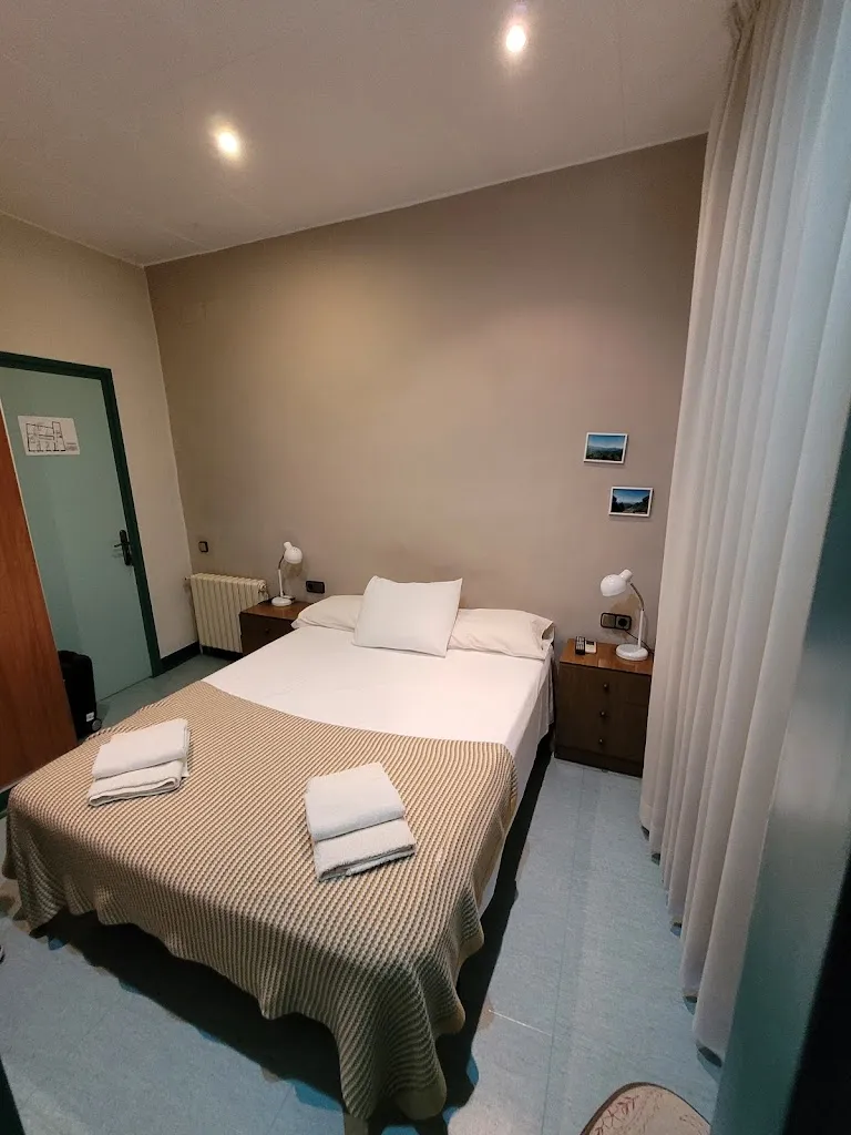 Fonda Ca la Paula_Castellfollit de la Roca_slider_image_3