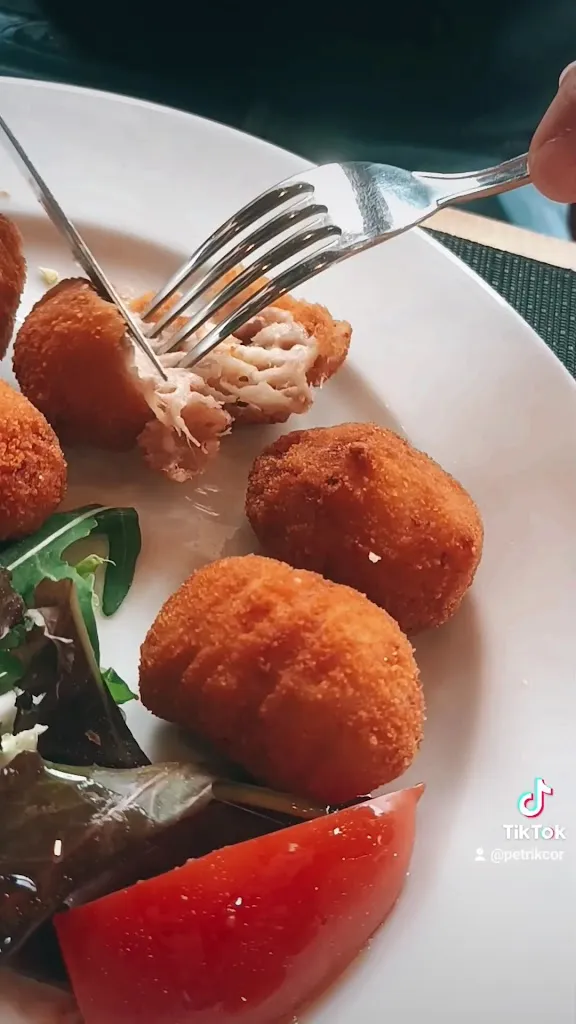 Sirper_Fonda Ca la Paula Restaurant_Castellfollit de la Roca_review