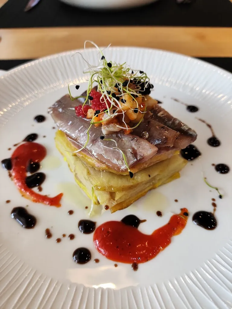 Fonda Ca la Paula Restaurant_Castellfollit de la Roca_slider_image_3