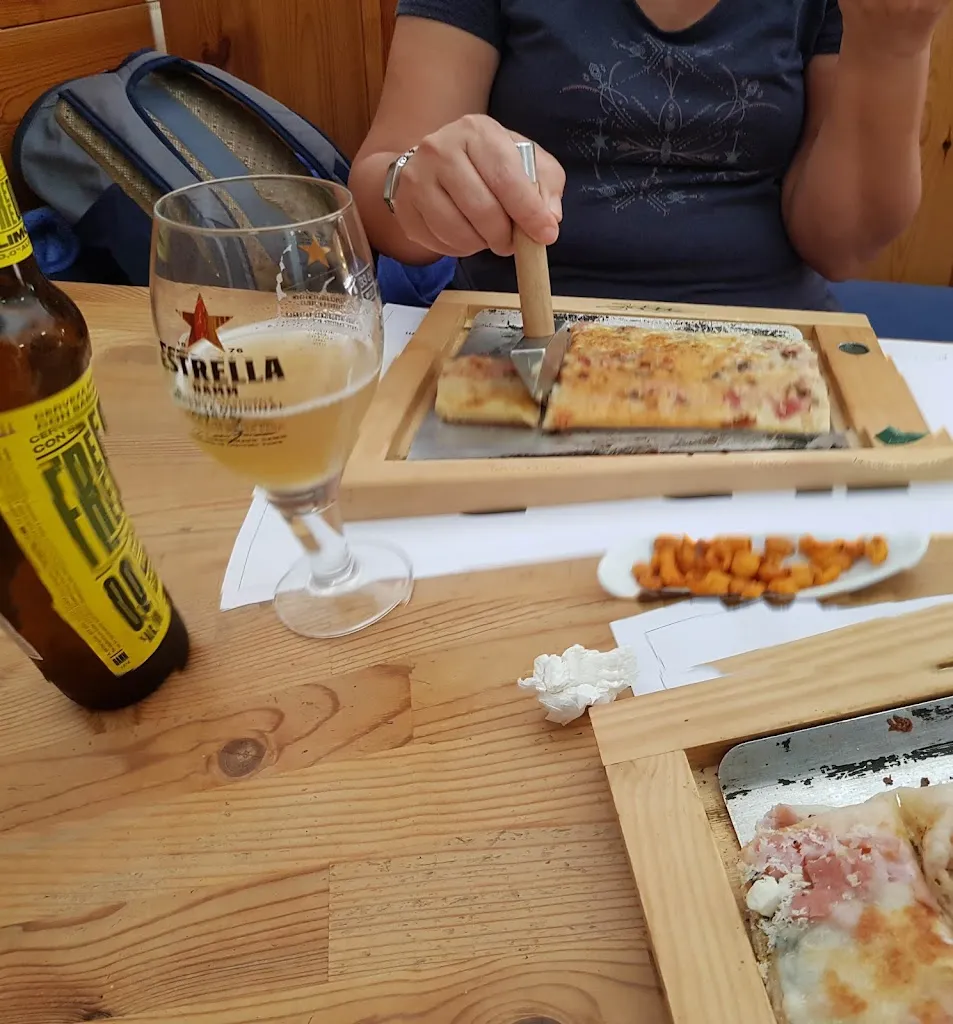 Menu_BAR El Pub_Castellfollit de la Roca_image_6