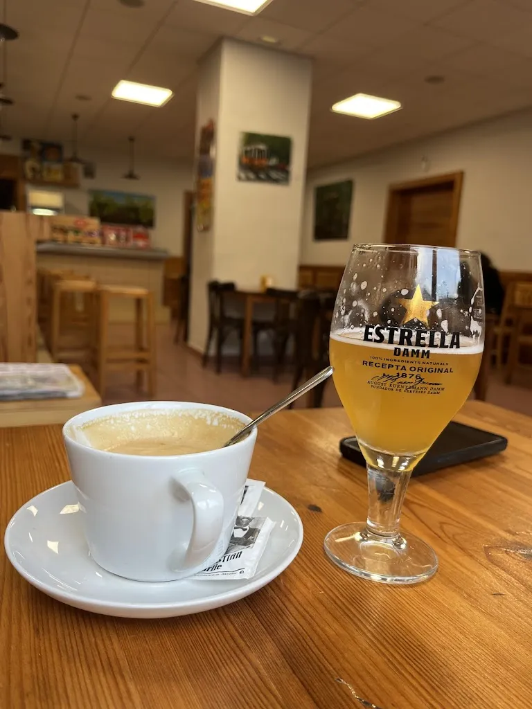 BAR El Pub_Castellfollit de la Roca_slider_image_3