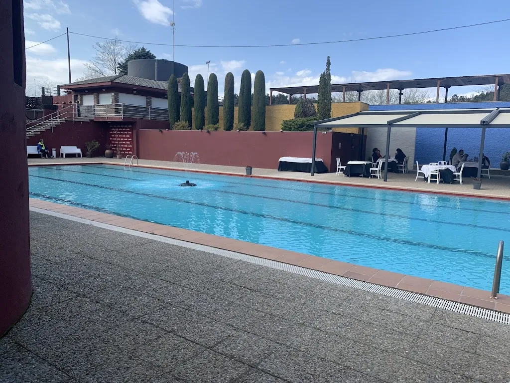 Rebecca L_Restaurant Can Xel_Castellfollit de la Roca_review