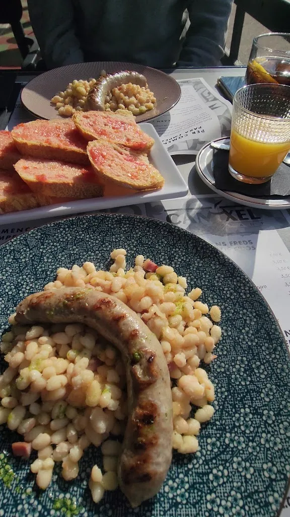 Restaurant Can Xel_Castellfollit de la Roca_slider_image_2