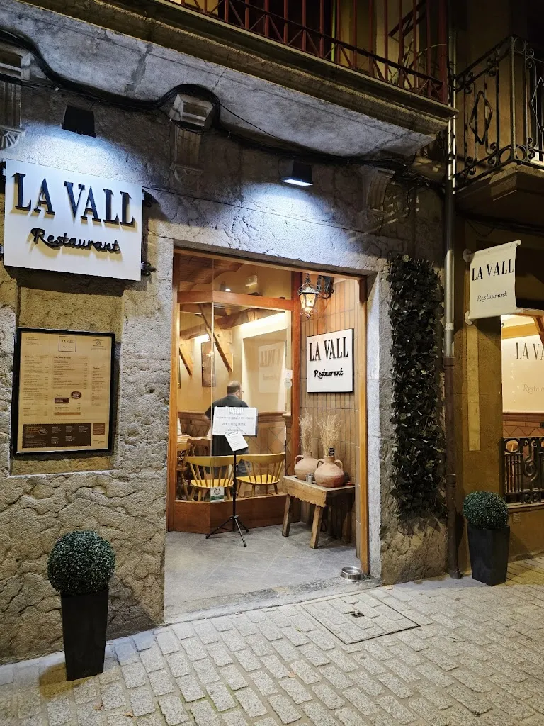 LA VALL Restaurant_Camprodon_slider_image_3