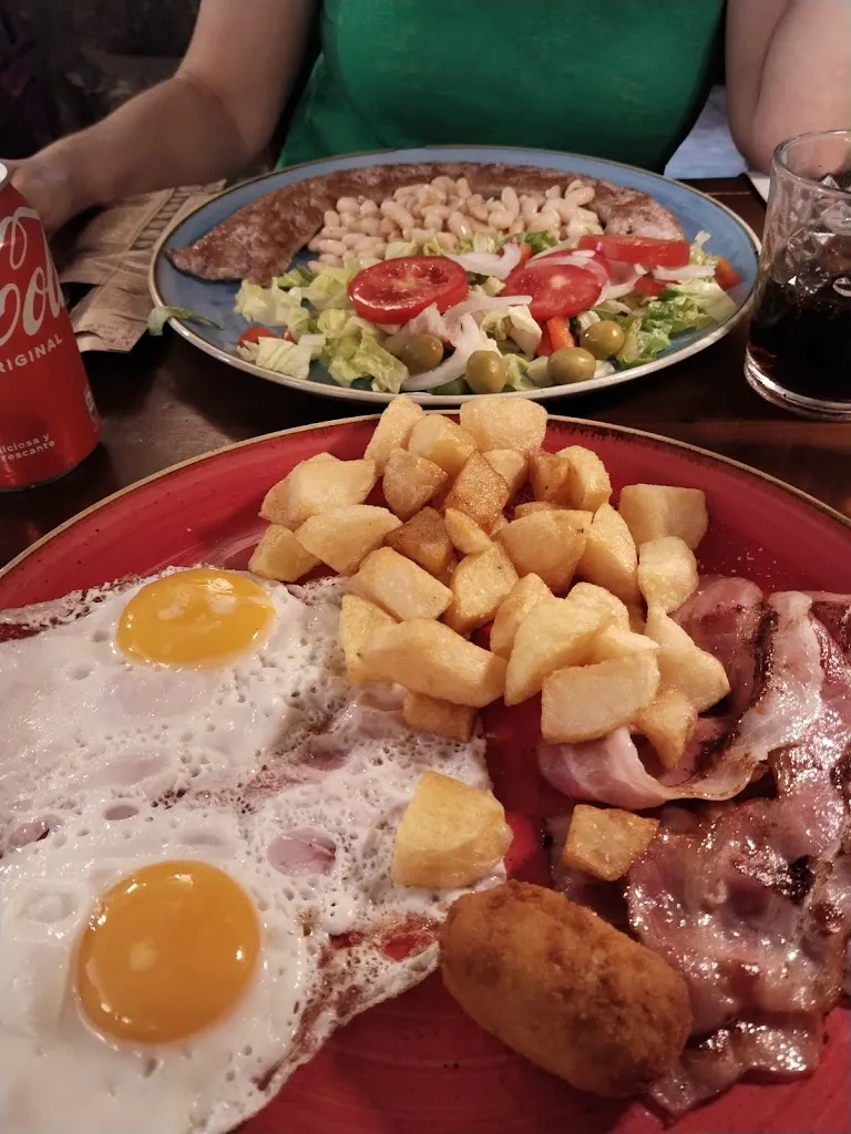 Menu_Restaurant Taverna Caliu.AUTOSERVEI exepte dinars i sopars.NO RESERVEM._Camprodon_image_7