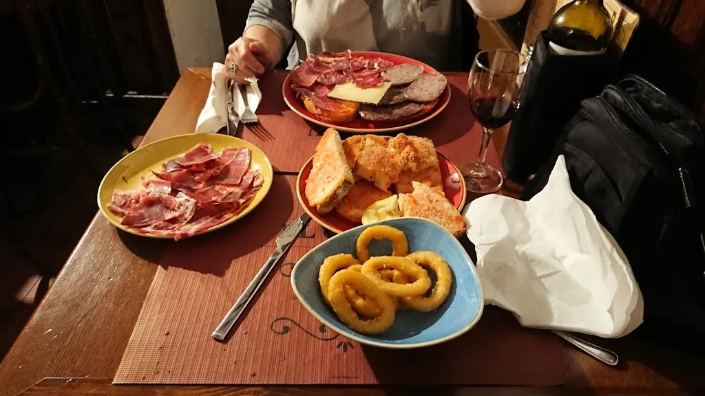 Menu_Restaurant Taverna Caliu.AUTOSERVEI exepte dinars i sopars.NO RESERVEM._Camprodon_image_9