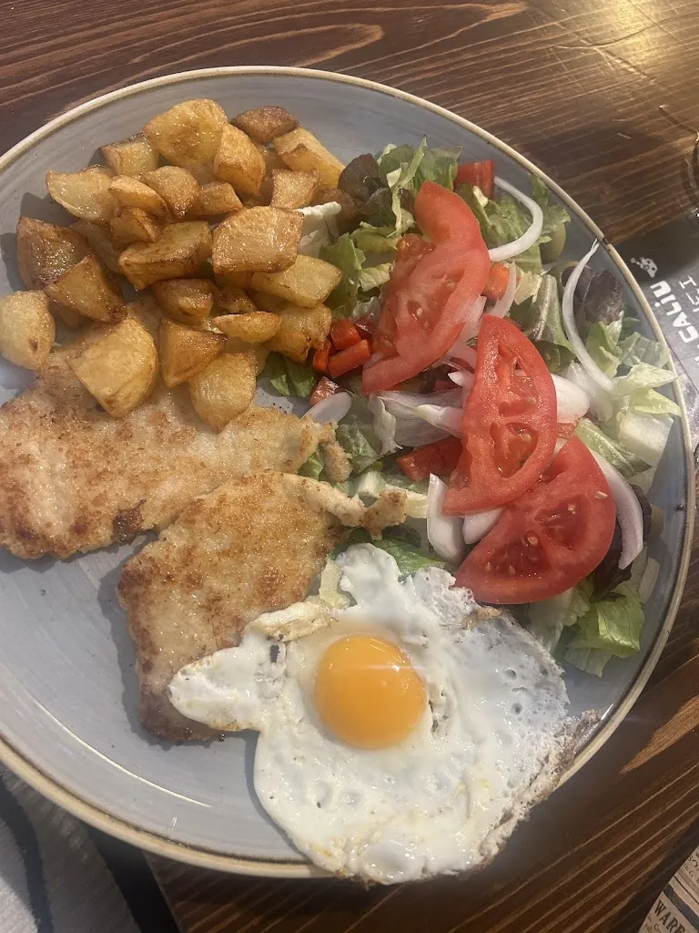 Restaurant Taverna Caliu.AUTOSERVEI exepte dinars i sopars.NO RESERVEM._Camprodon_slider_image_3