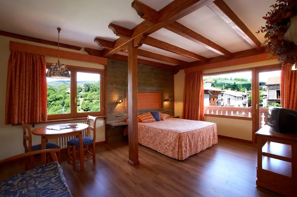 Hotel Restaurant Calitxó_Camprodon_slider_image_3