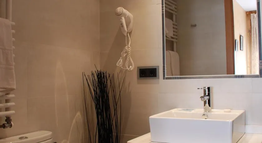 Hostal la Placeta_Camprodon_slider_image_3