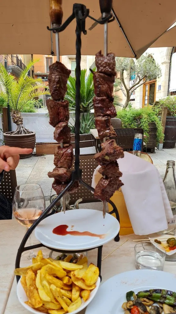 Menu_Restaurant les Voltes_Castelló dEmpúries_image_1