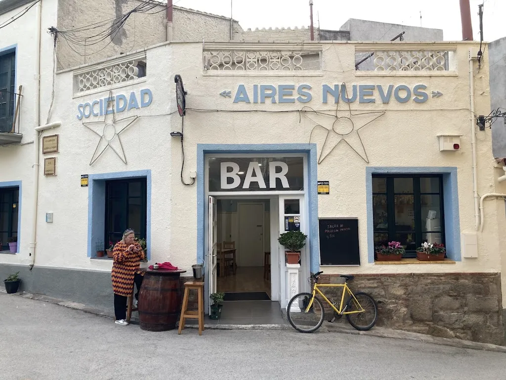 Chris Constantine_SOCIETAT AIRES NOUS_Castelló dEmpúries_recensione