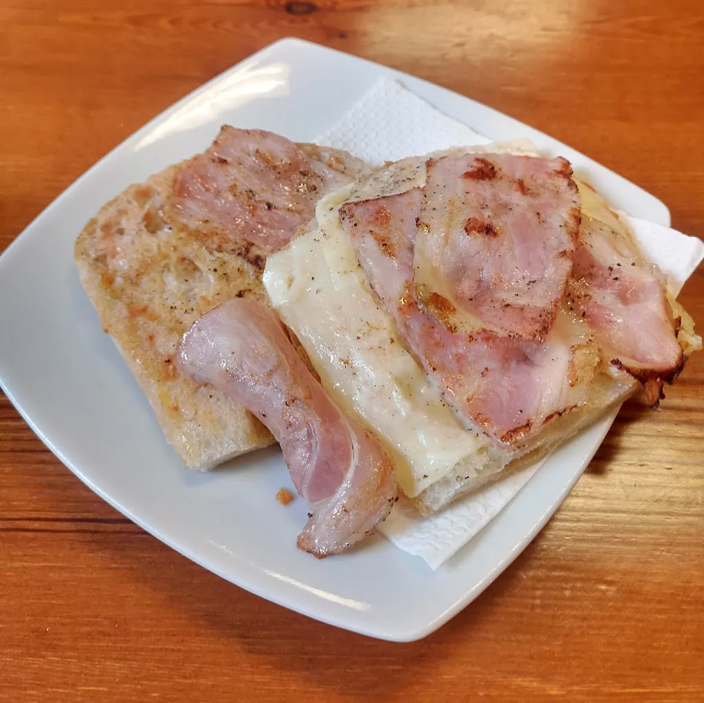 Menu_Bar Salvà_Cellera de Ter La_image_8