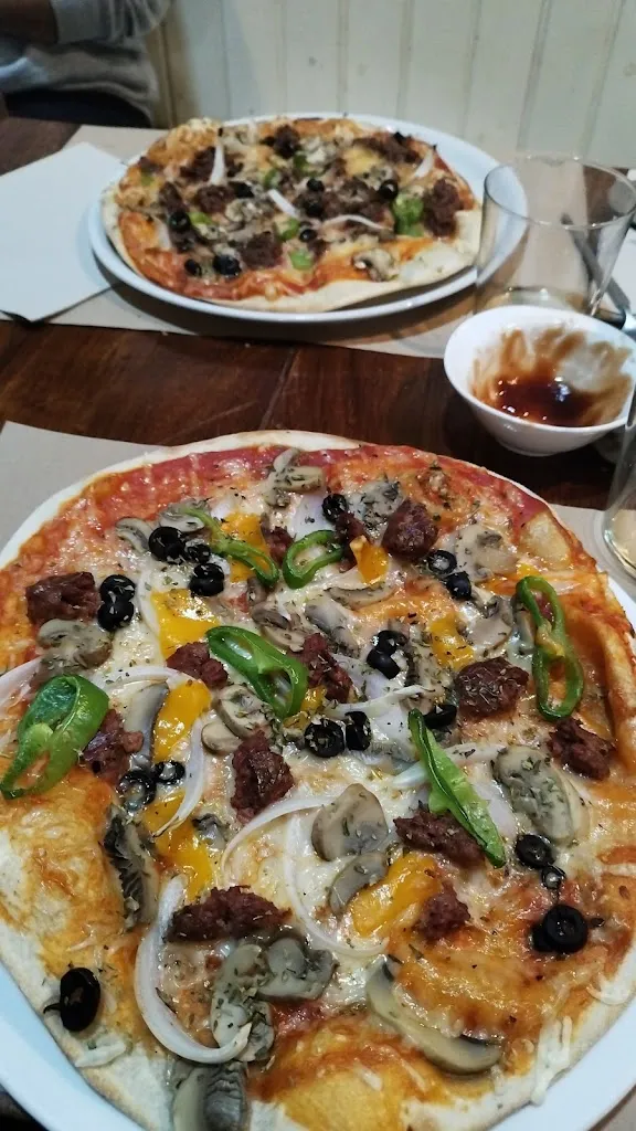 Ca l'Amadeu restaurant in Cellera de Ter La