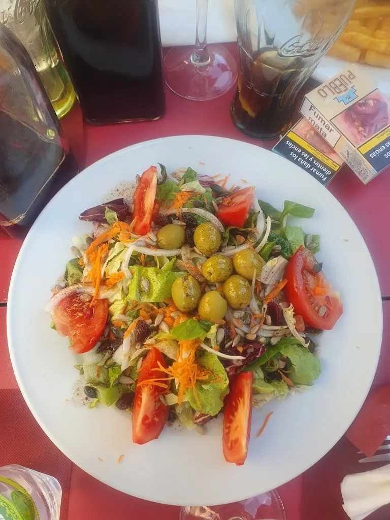 Maurici culell gas_Bar el Local_Cellera de Ter La_review