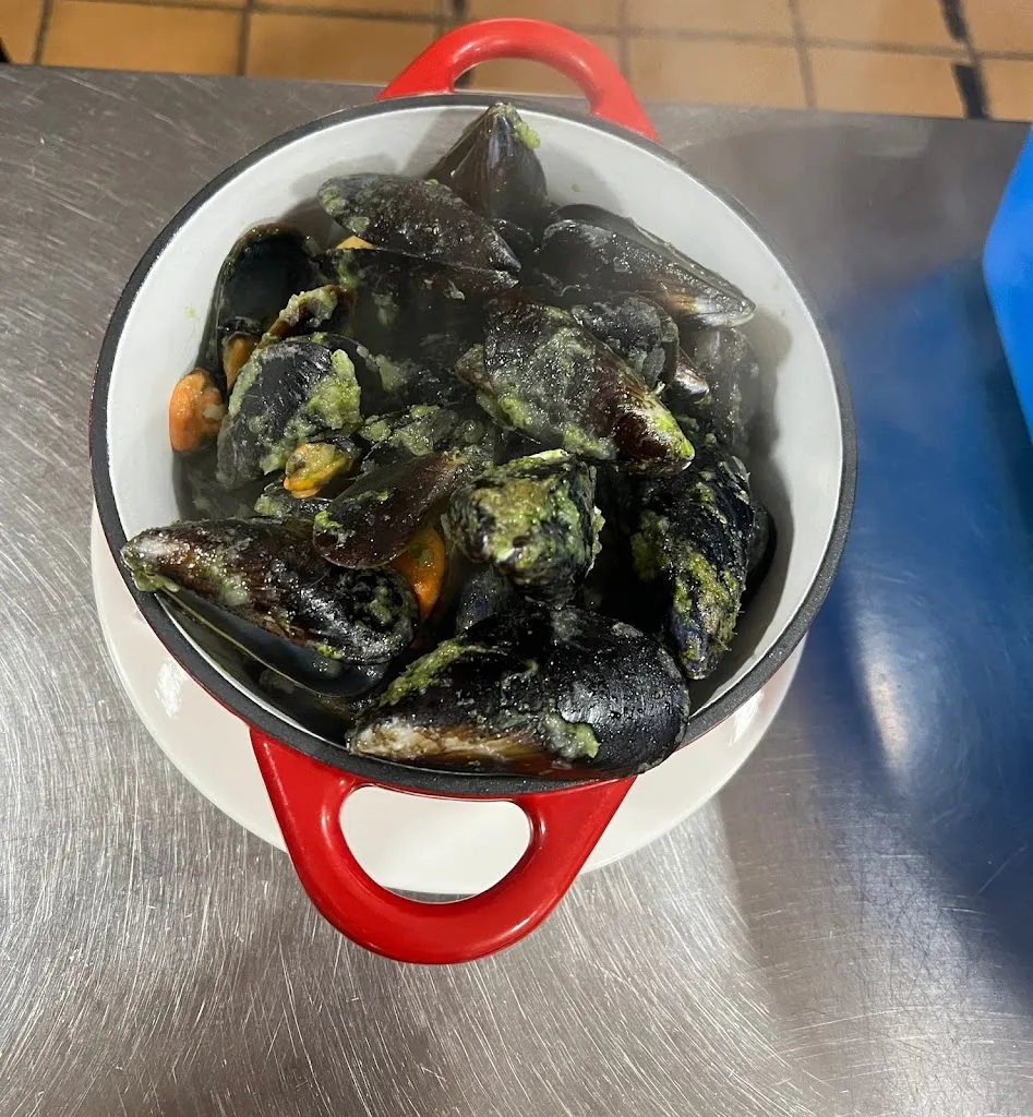 Restaurant Nàutic Darnius_Darnius_slider_image_3