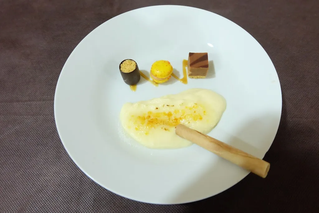 Restaurant el Jovent_Colera_slider_image_2