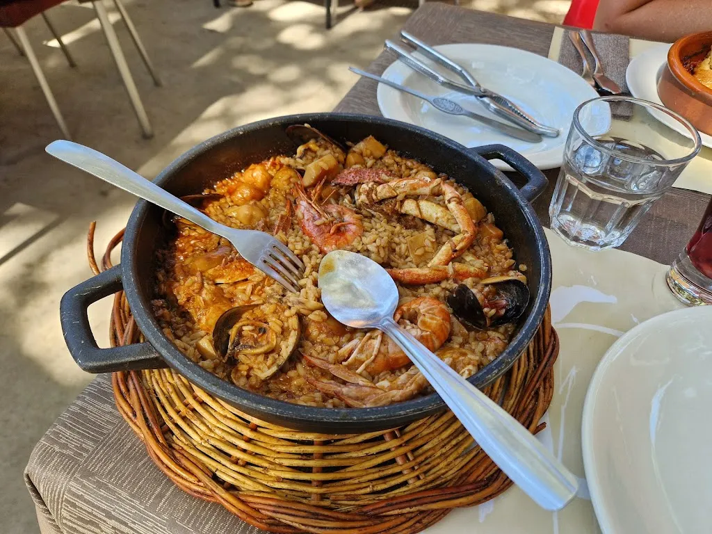 Restaurant el Jovent_Colera_slider_image_3