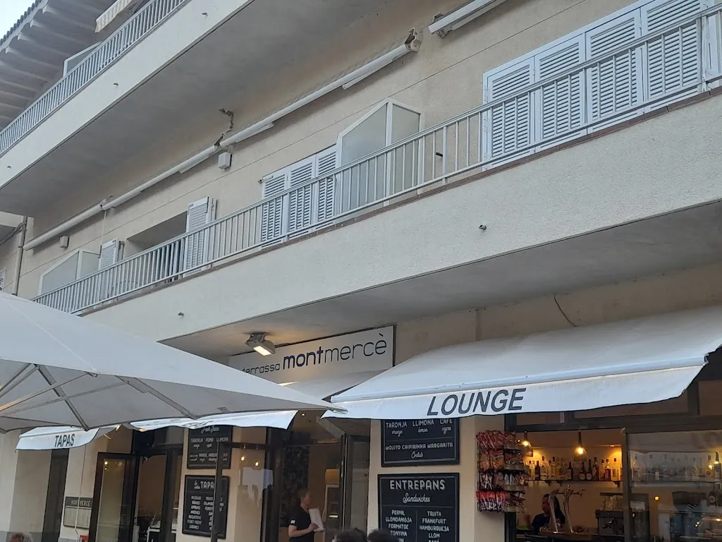 Hostal Mont-Mercè restaurant in Colera