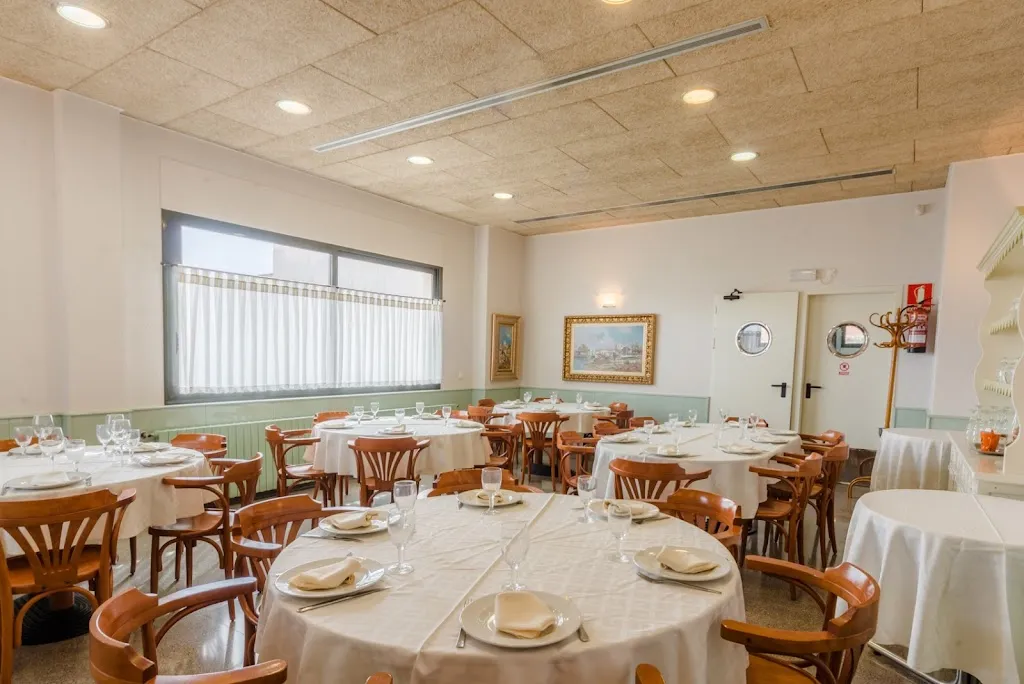 Bar Restaurant Ca L'Àngel restaurant in Fontcoberta