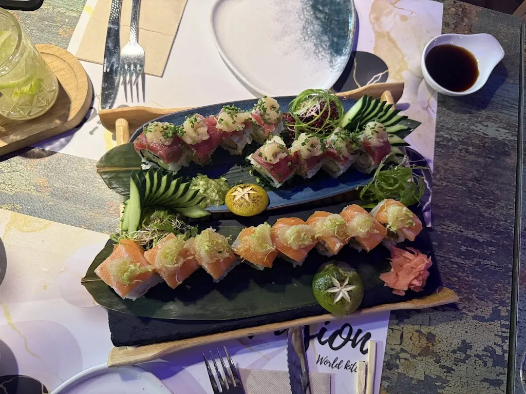 Fusion World Kitchen_Castell-Platja dAro_slider_image_3