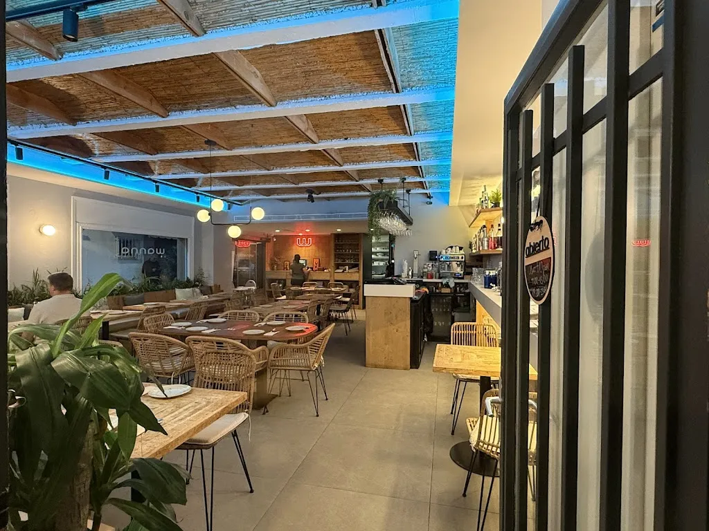 Wanna Gastro Bar_Castell-Platja dAro_slider_image_2