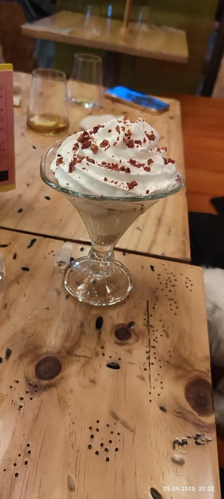 Marcel Trierweiler_L’italianini_Castell-Platja dAro_review