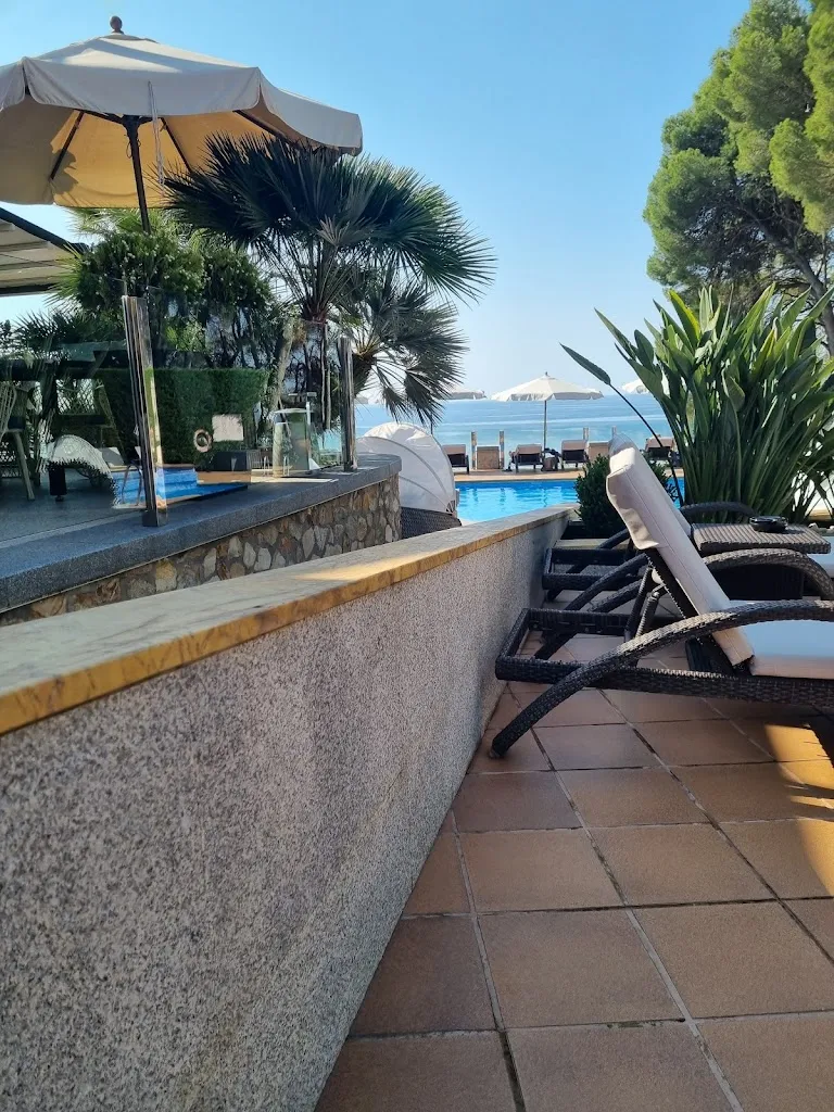 Carles Sanchez_Sallès Platja d'Aro_Castell-Platja dAro_review