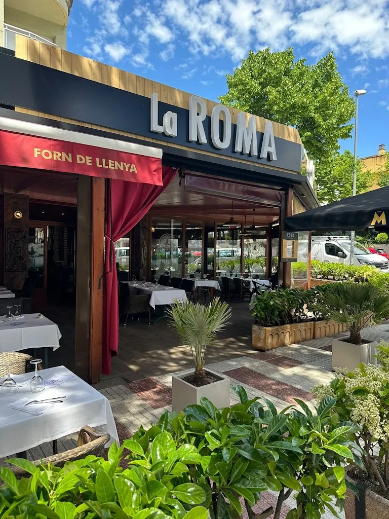 La Roma_Castell-Platja dAro_slider_image_1