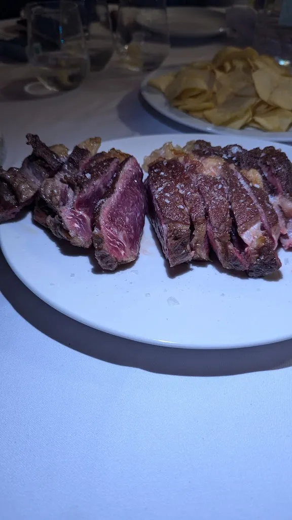 Ivan Basin_Ca la Pepa_Castell-Platja dAro_review