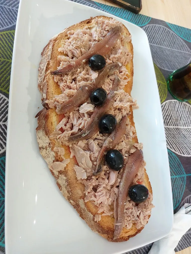 Menu_Amadeus Bar & Restaurant_Castell-Platja dAro_image_5