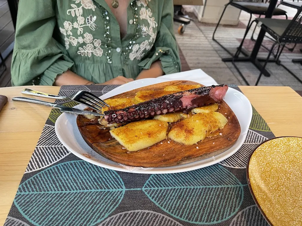 Menu_Amadeus Bar & Restaurant_Castell-Platja dAro_image_7