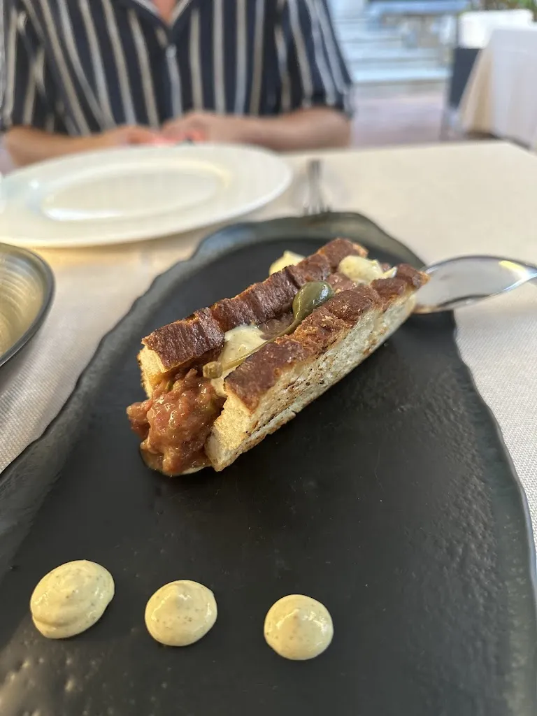 Lydie Donatello_Restaurant Almarí_Castell-Platja dAro_review