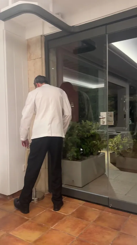 Leo Nid_Restaurant Almarí_Castell-Platja dAro_review