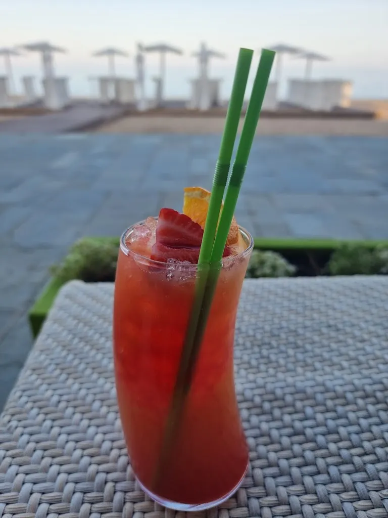 Menu_Cosmo Beach Restaurant_Castell-Platja dAro_image_7