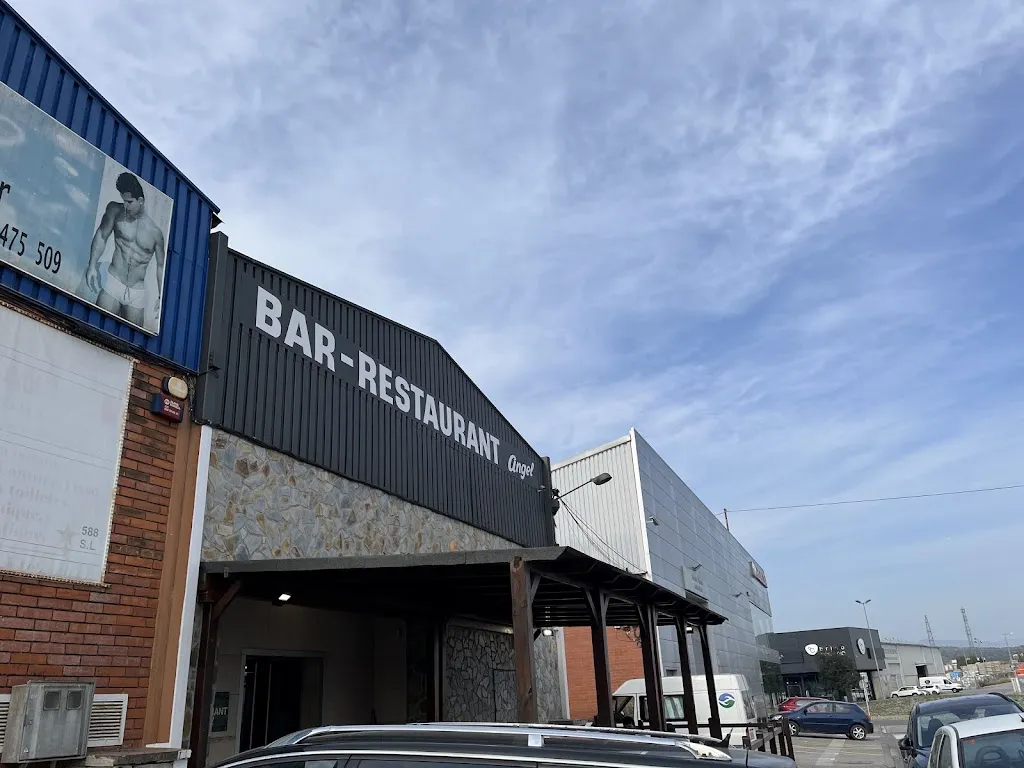 Àngel Bar Restaurant restaurant in Fornells de la Selva