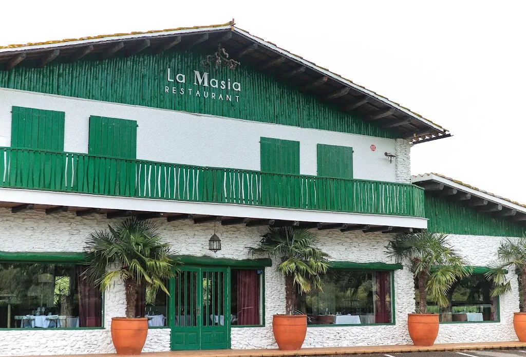 Restaurant la Masia_Forallac_slider_image_1