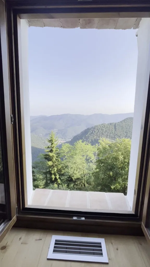 jordi calls_Hostatgeria Restaurant Santuari de Montgrony_Gombrèn_review