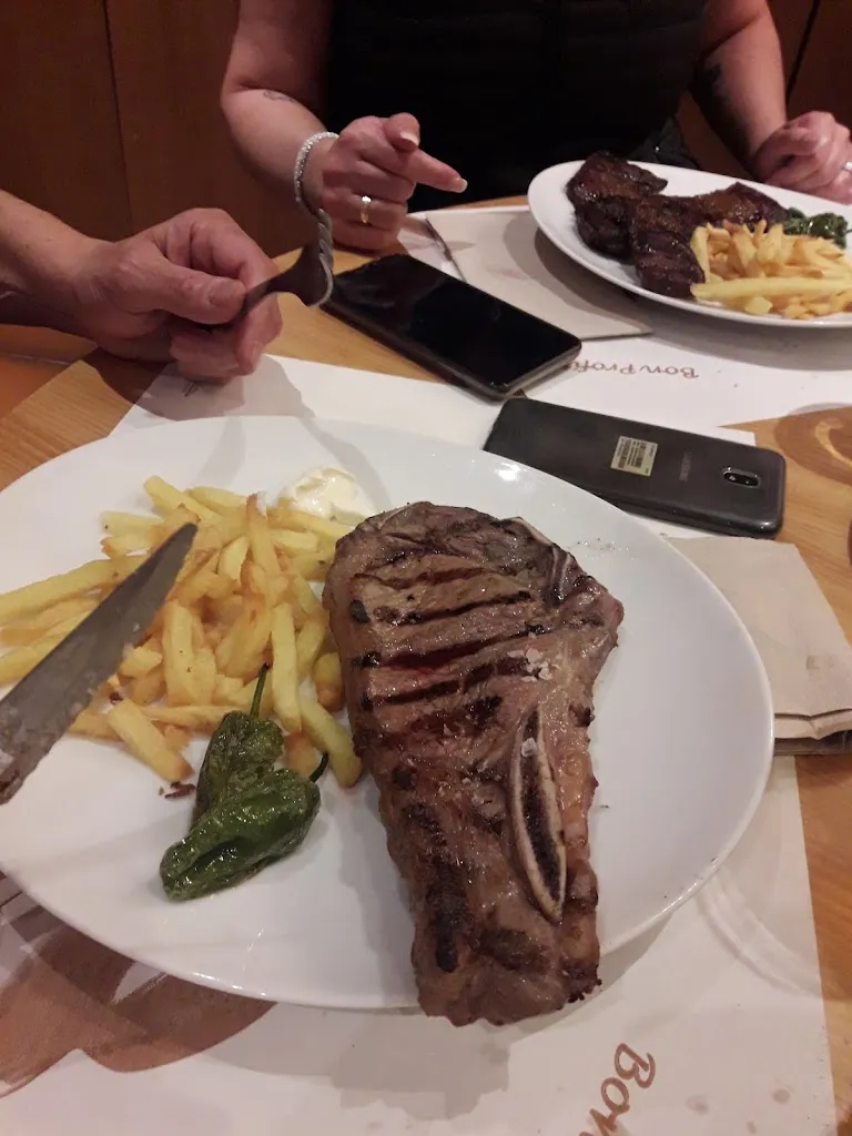 Menu_Restaurant La Vinya a Garriguella, especialista en carns a la brasa_Garriguella_image_5