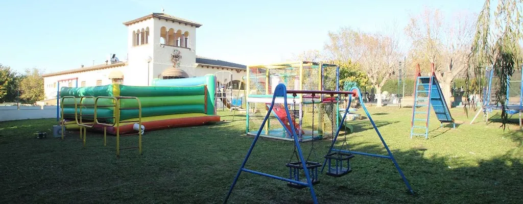 Restaurant La Vinya a Garriguella, especialista en carns a la brasa_Garriguella_slider_image_3