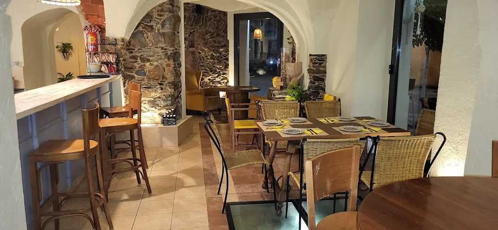 SINEMA restaurant in Garriguella