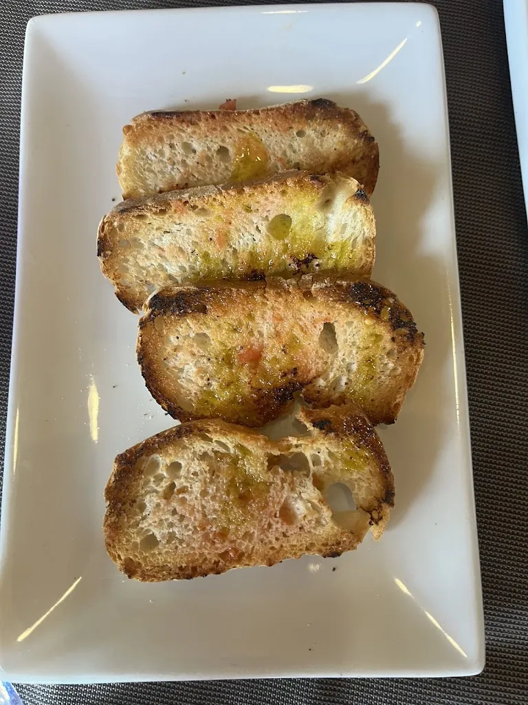 Anna Blackman_Restaurant Tritón_Gualta_review