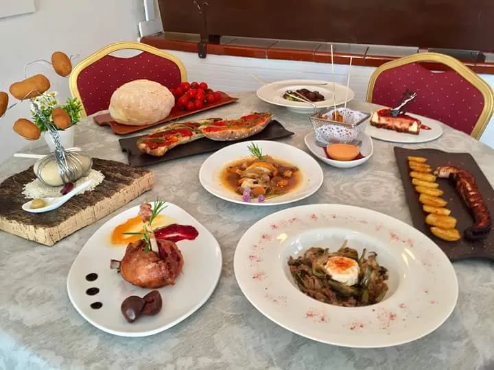 Ca La Paquita_Gualta_slider_image_1