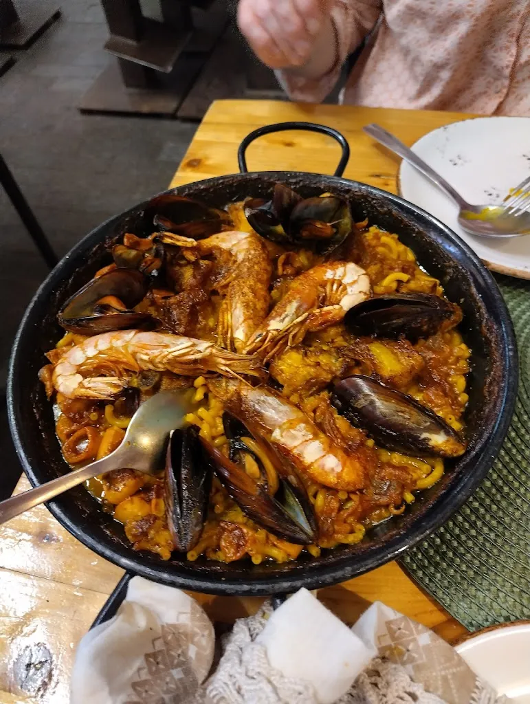 mark bolton_El Racó de la Xeli_Figueres_review