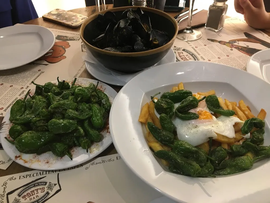 Johnson Huang_Tony's Figueres Restaurante Bar_Figueres_review