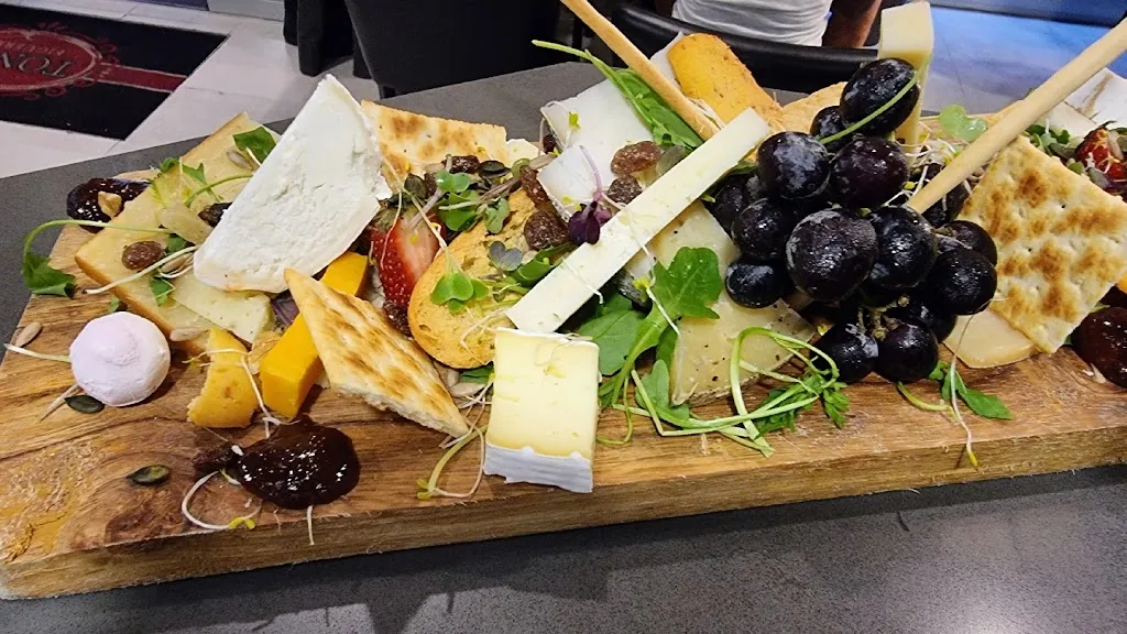 Tony's Figueres Restaurante Bar_Figueres_slider_image_3