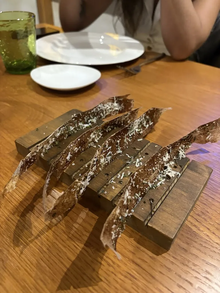 Elsa Sebastian_L´Amagatall de TOTA_Alcoy/Alcoi_review