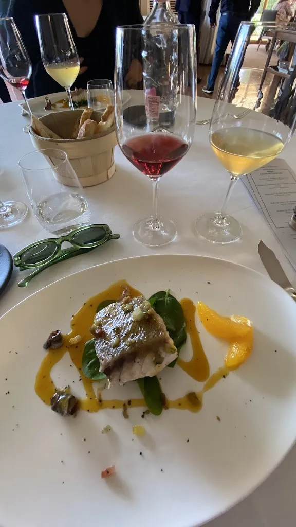 Daissy Chica_El Motel _Figueres_review