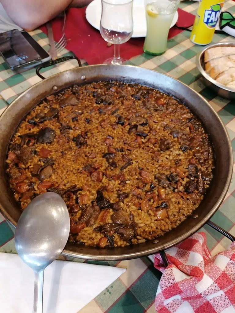 Menu_Restaurant Can Modest_Figueres_image_6