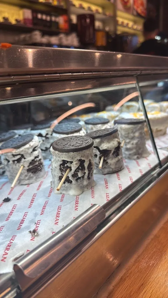 ΚΩΝΣΤΑΝΤΙΝΟΣ ΣΠΑΝΟΠΟΥΛΟΣ_Lizarran_Figueres_recensione